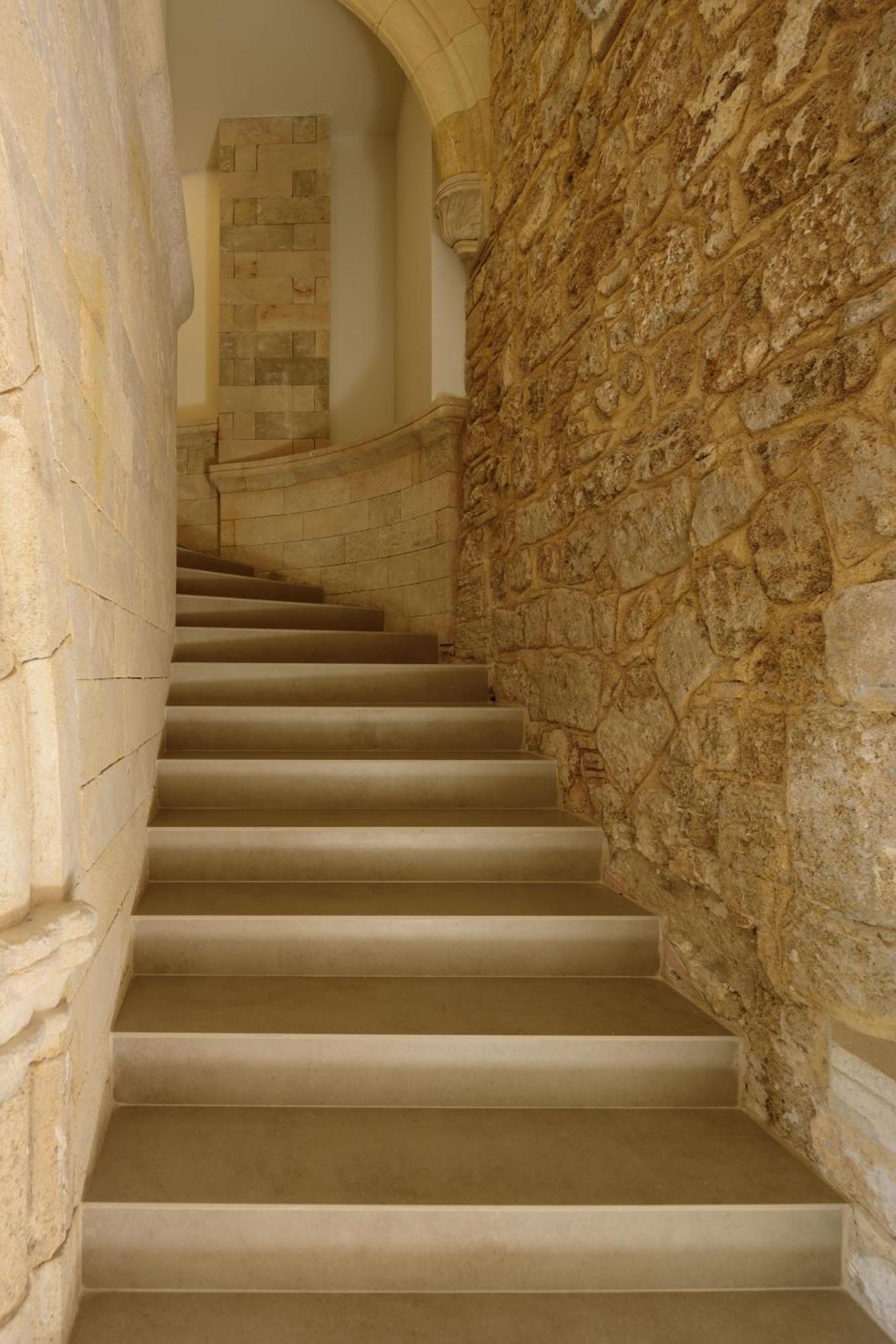 Arthur Suites In Old Town Rhodes City Exterior photo