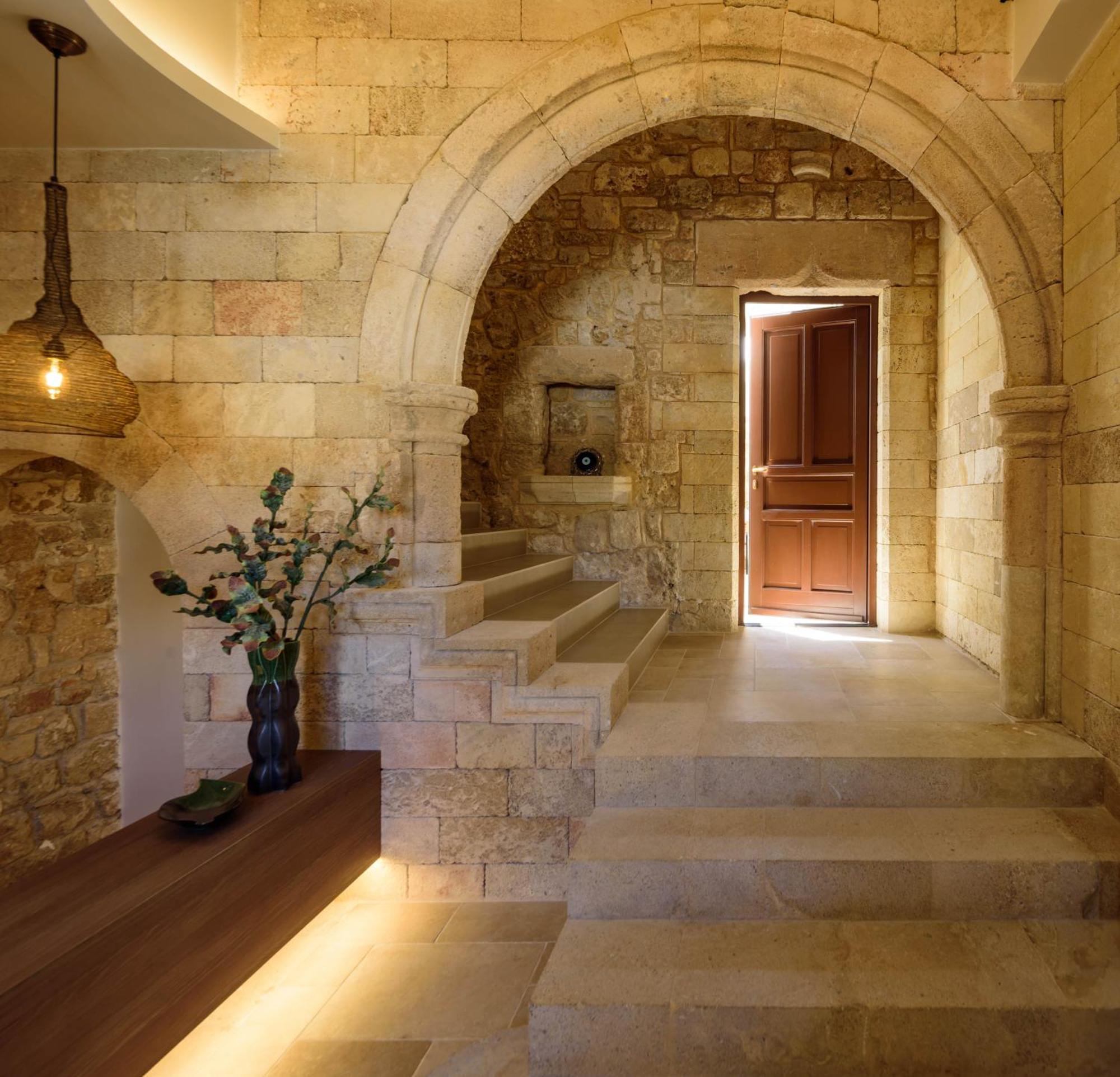 Arthur Suites In Old Town Rhodes City Exterior photo